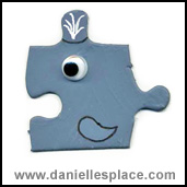 Whale Puzzle Piece Craft www.daniellesplace.com