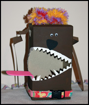 Mad Dog Valentine's Day Card Box from www.daniellesplace.com
