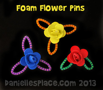 3-D Flower Pin Craft Kids Can Make for Mother's Day www.daniellesplace.com