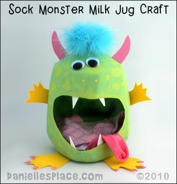 Sock Monster Milk Jug Caddy Craft Kids Can Make www.daniellesplace.com