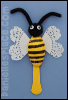 Plastice spoon bee craft  from www.daniellesplace.com