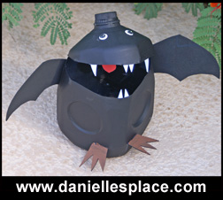 Milk Jug Bat Craft from www.daniellesplace.com