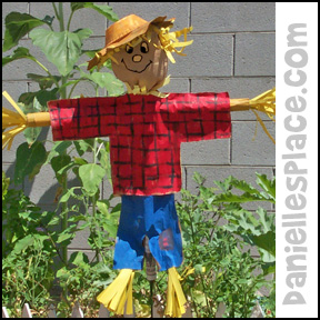 Paper Scarecrow Craft from www.daniellesplace.com