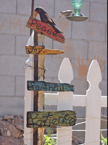 Recycled Pallet DIY Garden Sign