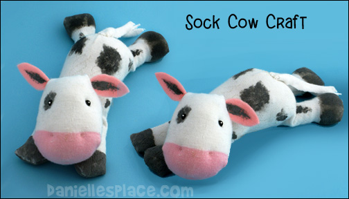 Cow Sock Craft Kids Can Make www.daniellesplace.com