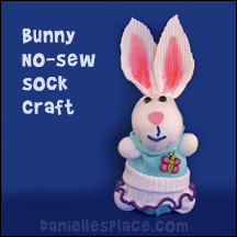 No-sew Sock Bunny Craft from www.daniellesplace.com