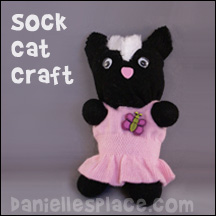 Sock Cat Craft from www.daniellesplace.com