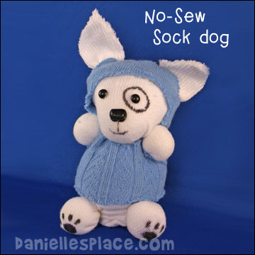 No-sew Sock Dog Craft from www.daniellesplace.com