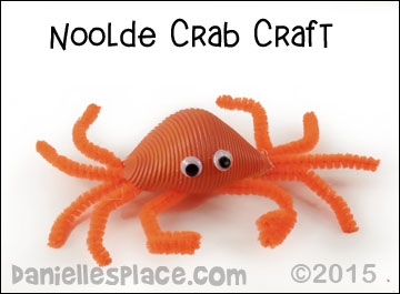 Noodle Crab Craft from www.daniellesplace.com