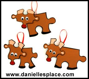 Reindeer Puzzle Piece Christmas Ornament www.daniellesplace.com