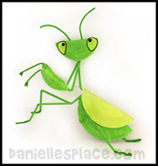 Praying Mantis Paper plate Craft www.daniellesplace.com