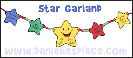 Star Garland Christmas Craft from www.daniellesplace.com