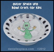 Alien and Paper bowl UFO Craft for Kids www.daniellesplace.com