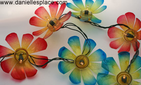 DIY Recycled water bottle flower patio lights www.daniellesplace.com