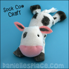 Cow Sock Craft Kids Can Make www.daniellesplace.com