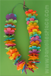 Hawaiian Lei Craft with Printable Flower Pattern from www.daniellesplace.com