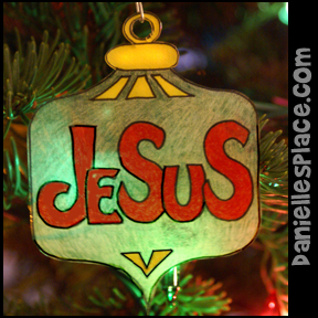 Jesus Christmas Tree Light Ornament Craft from www.daniellesplace.com