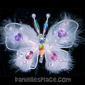 Nylon Butterfly Craft for Christmas from www.daniellesplace.com